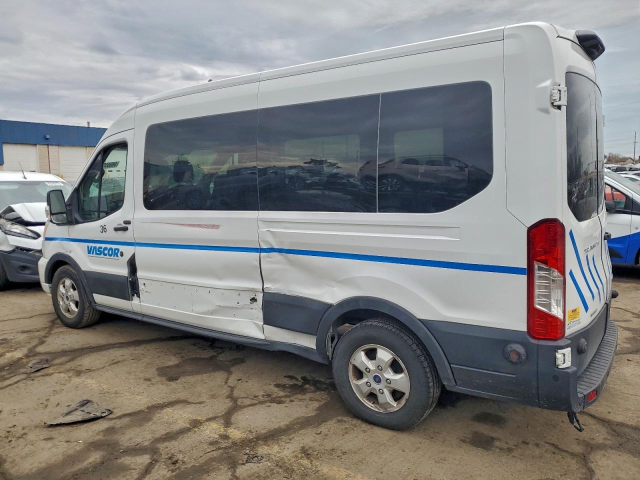 2020 FORD TRANSIT T-350 photo 2