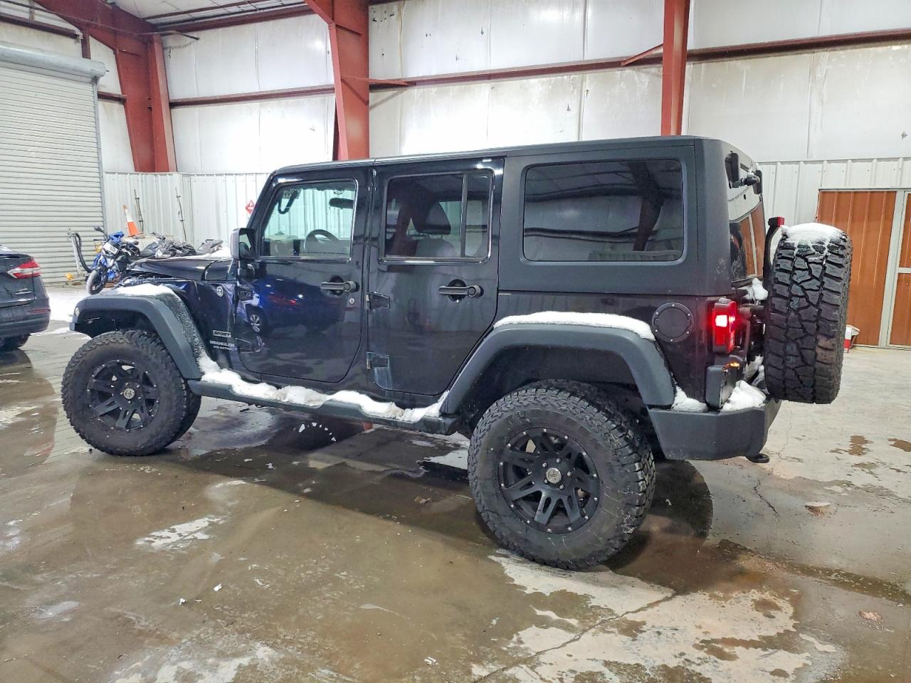 2015 JEEP WRANGLER UNLIMITED SPORT photo 2