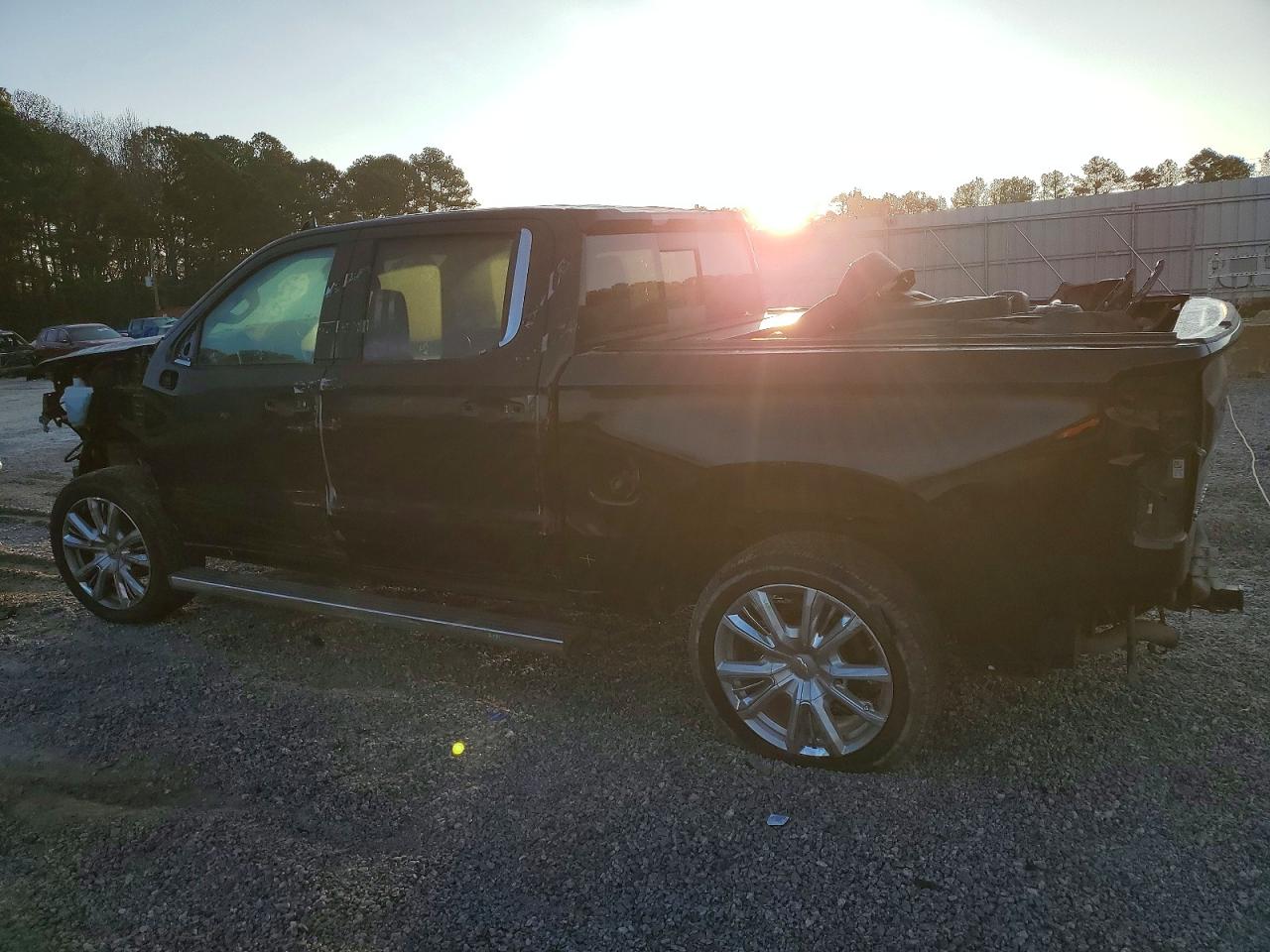 2021 CHEVROLET SILVERADO K1500 HIGH COUNTRY photo 2