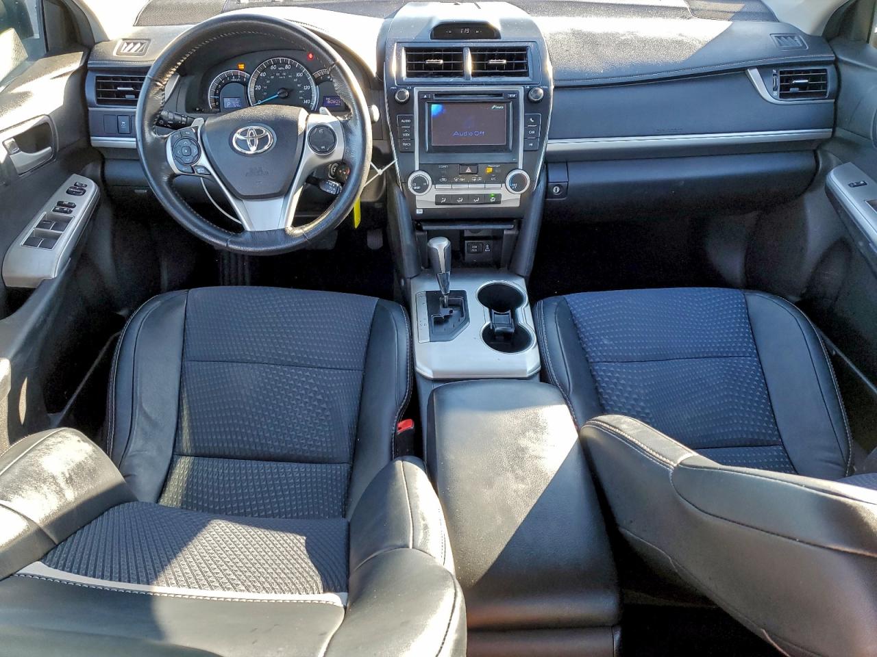 2012 TOYOTA CAMRY BASE photo 8