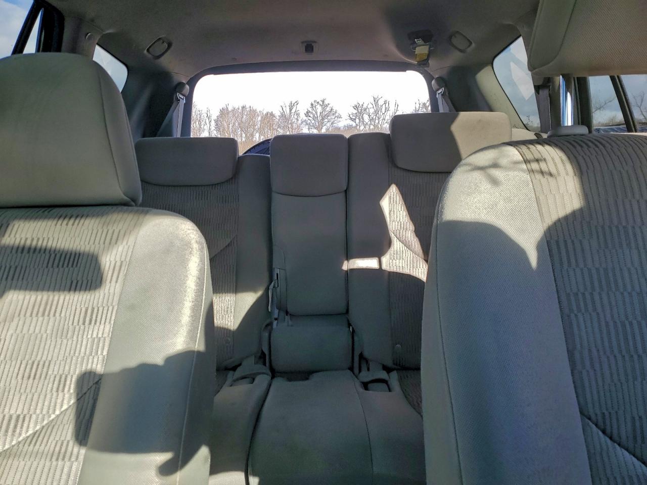 2011 TOYOTA RAV4 photo 10