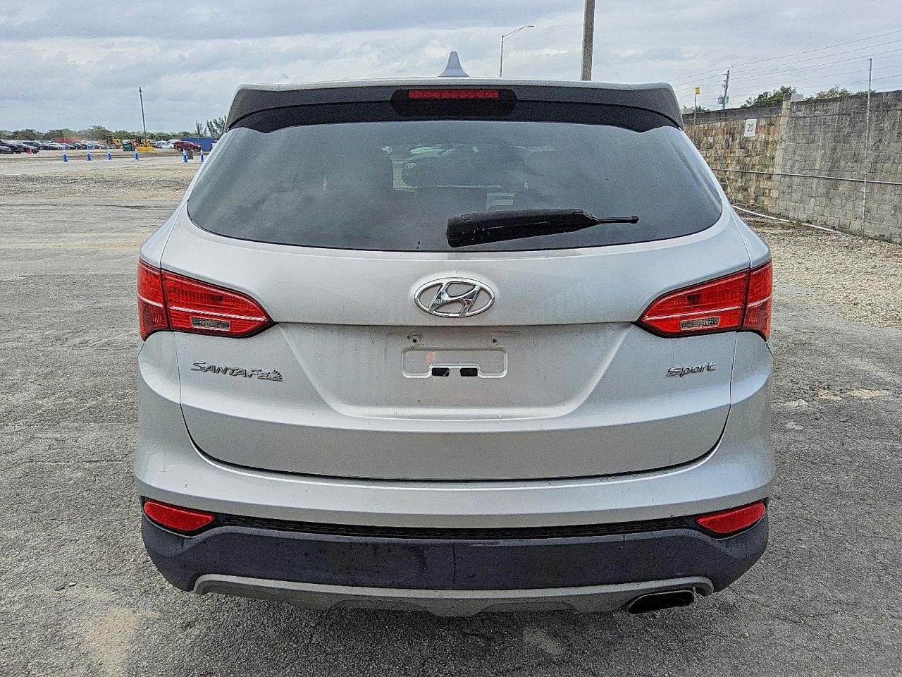 2016 HYUNDAI SANTA FE SPORT photo 6