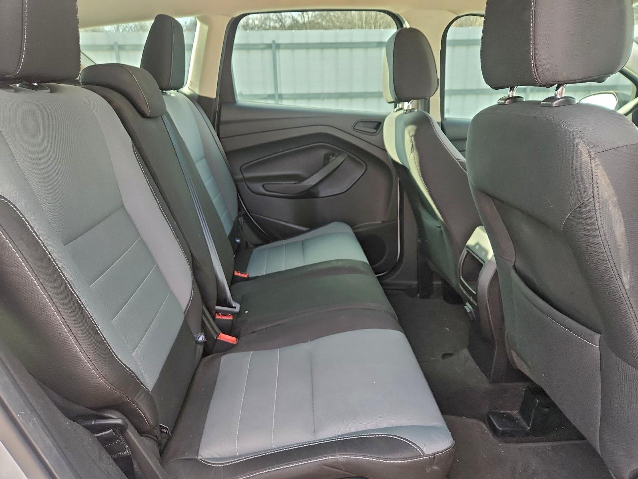 2017 FORD ESCAPE S photo 11