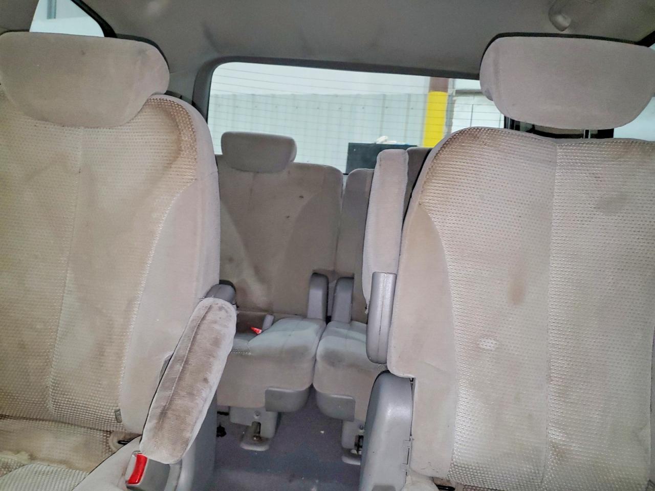 2009 KIA SEDONA photo 10