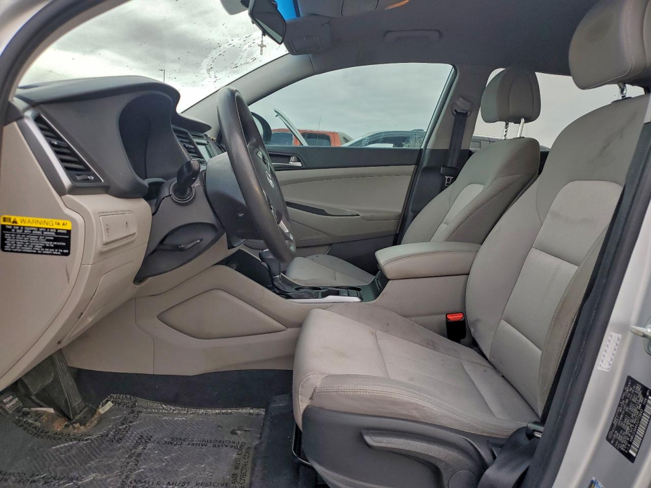 2018 HYUNDAI TUCSON SE photo 7