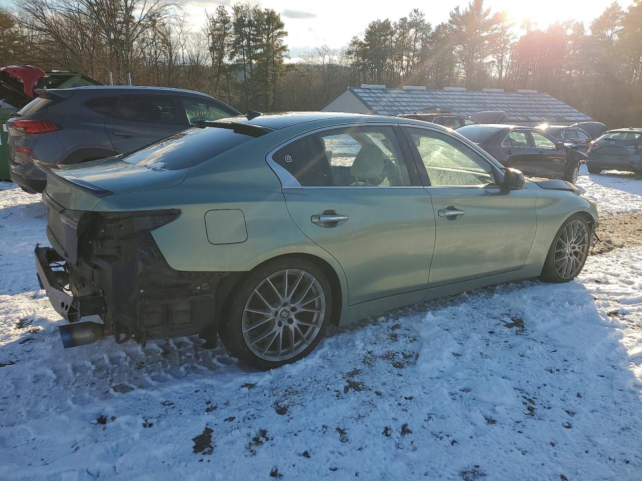 2015 INFINITI Q50 BASE photo 3