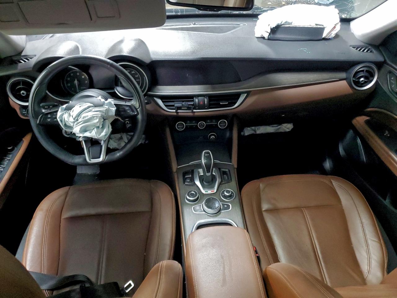 2021 ALFA ROMEO STELVIO TI photo 8
