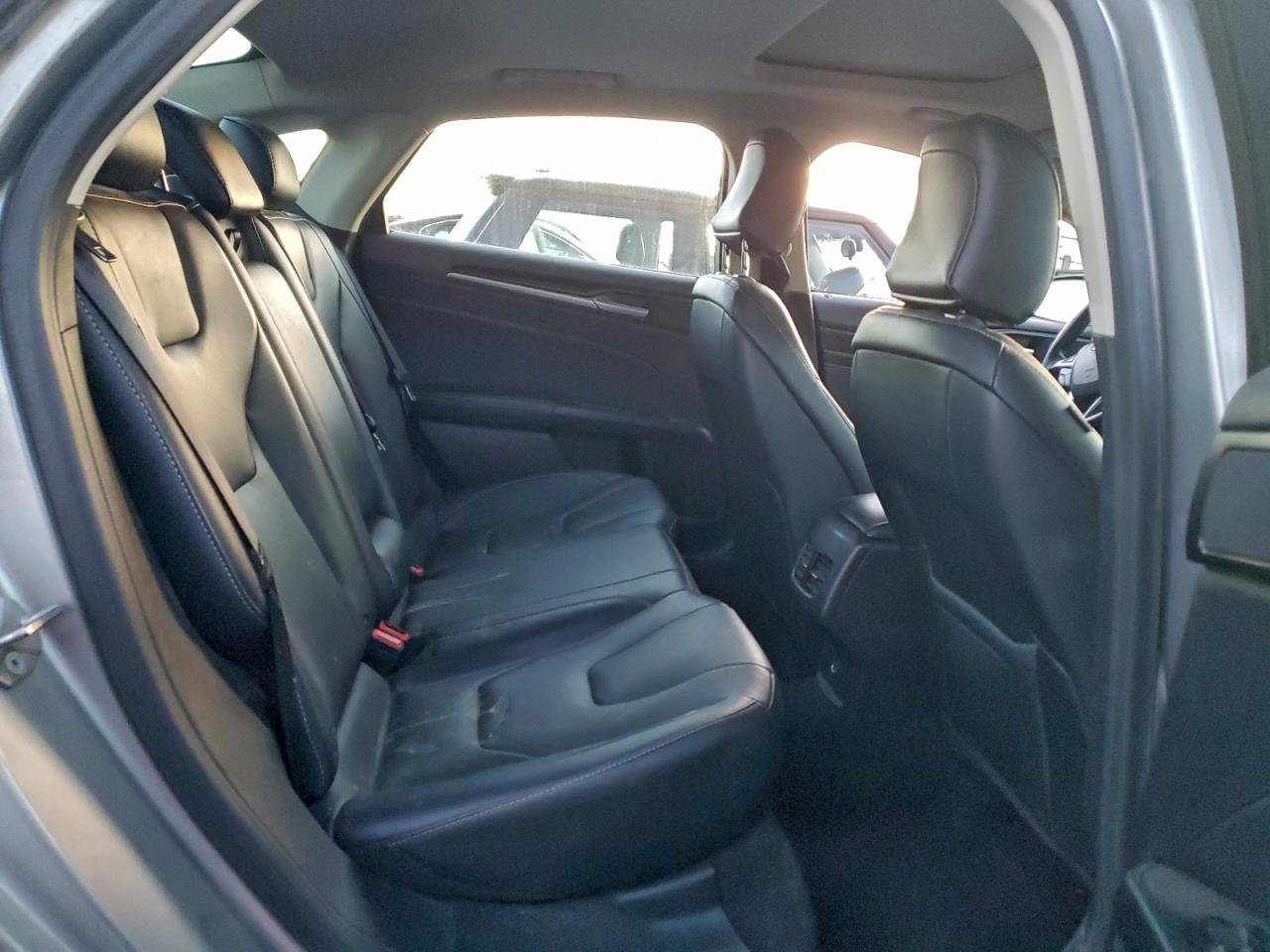 2020 FORD FUSION TITANIUM photo 10