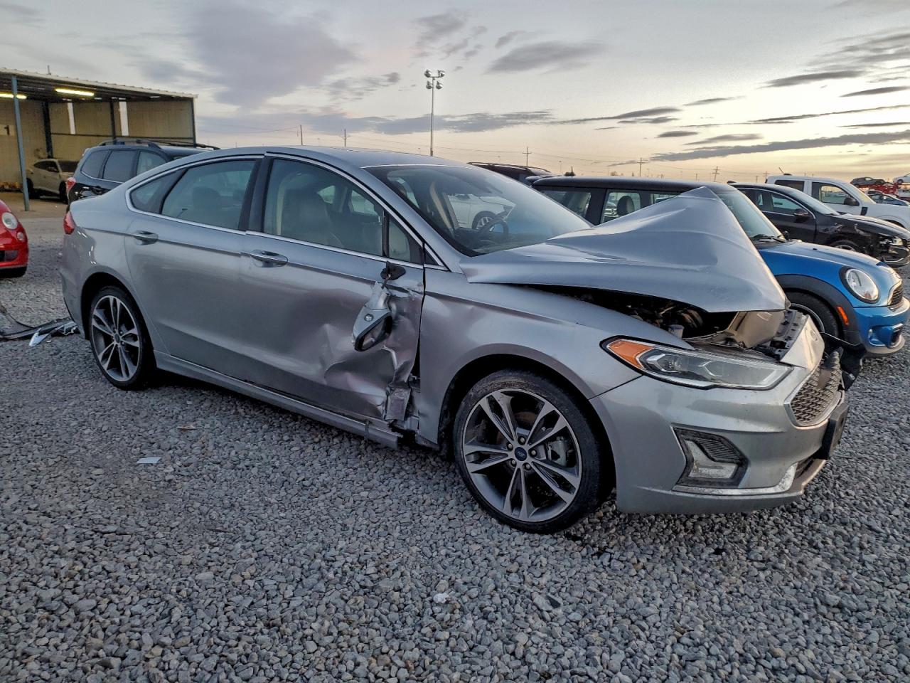 2020 FORD FUSION TITANIUM photo 4