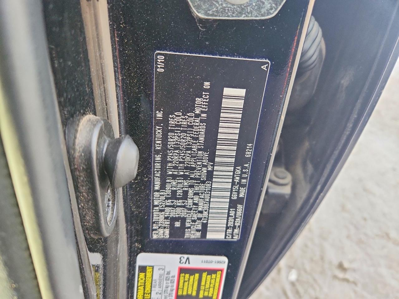 2010 TOYOTA VENZA photo 13