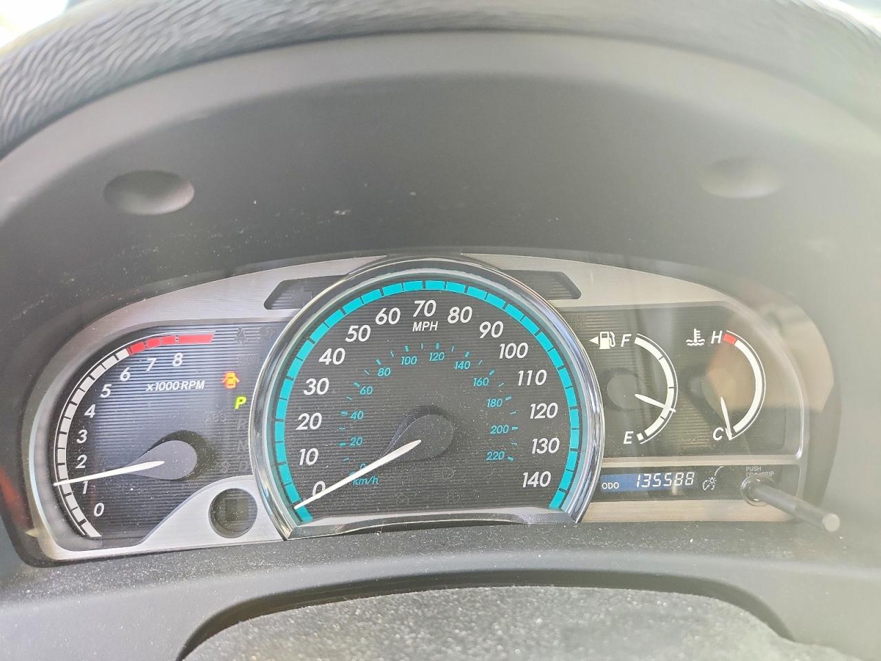 2010 TOYOTA VENZA photo 9