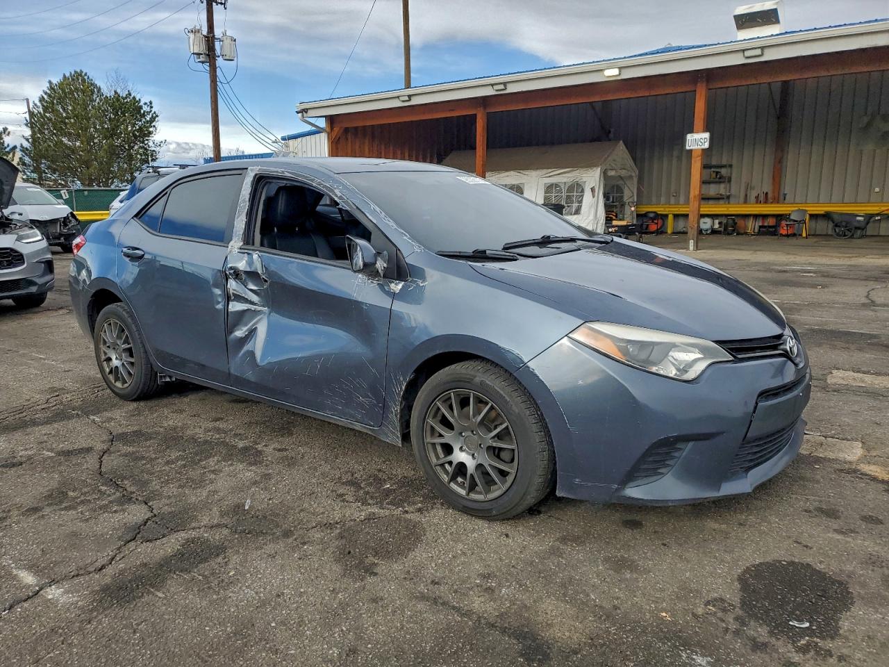 2014 TOYOTA COROLLA L photo 7