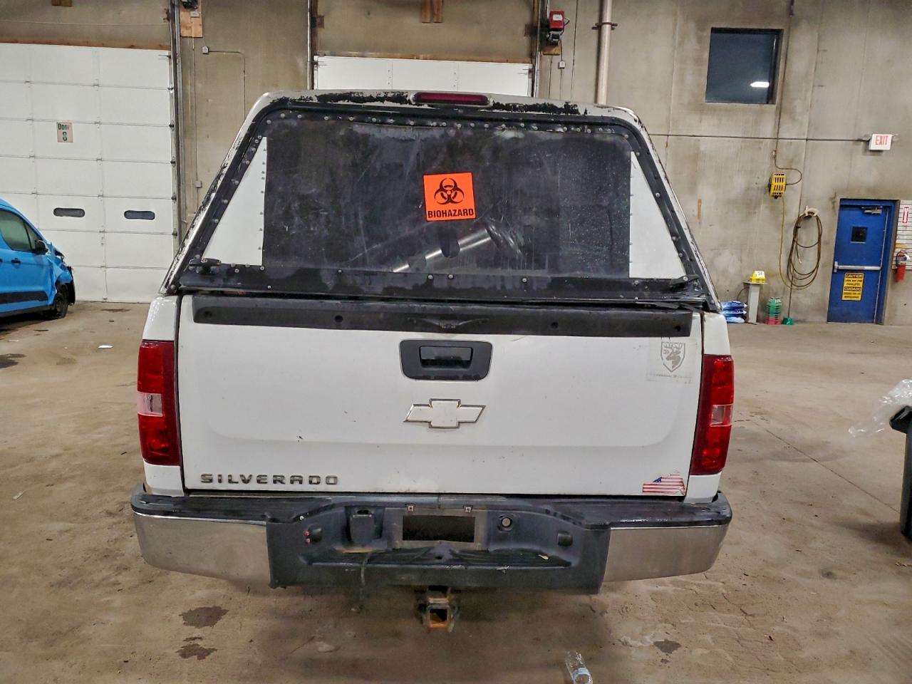 2013 CHEVROLET SILVERADO K1500 photo 6