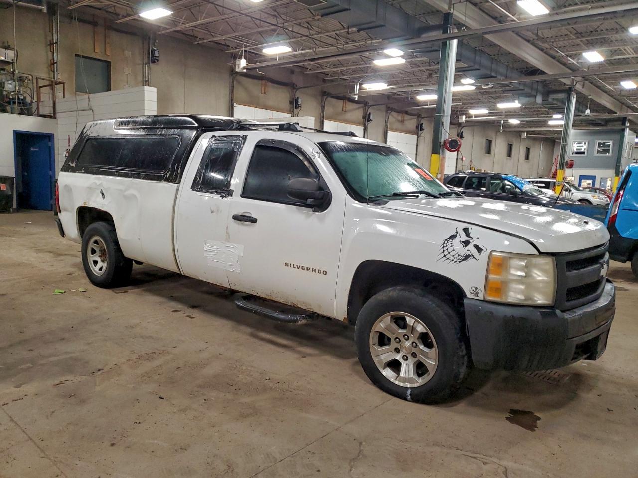 2013 CHEVROLET SILVERADO K1500 photo 4