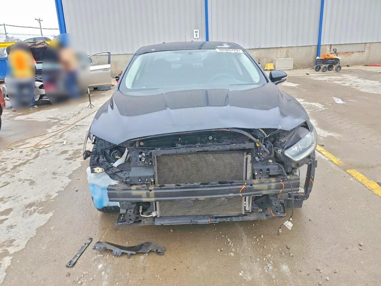 2014 FORD FUSION SE photo 9