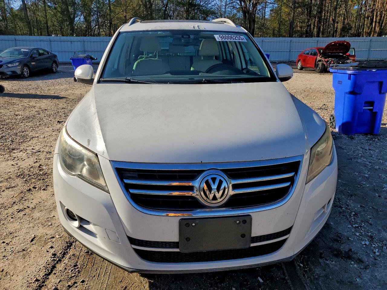 2011 VOLKSWAGEN TIGUAN S photo 9
