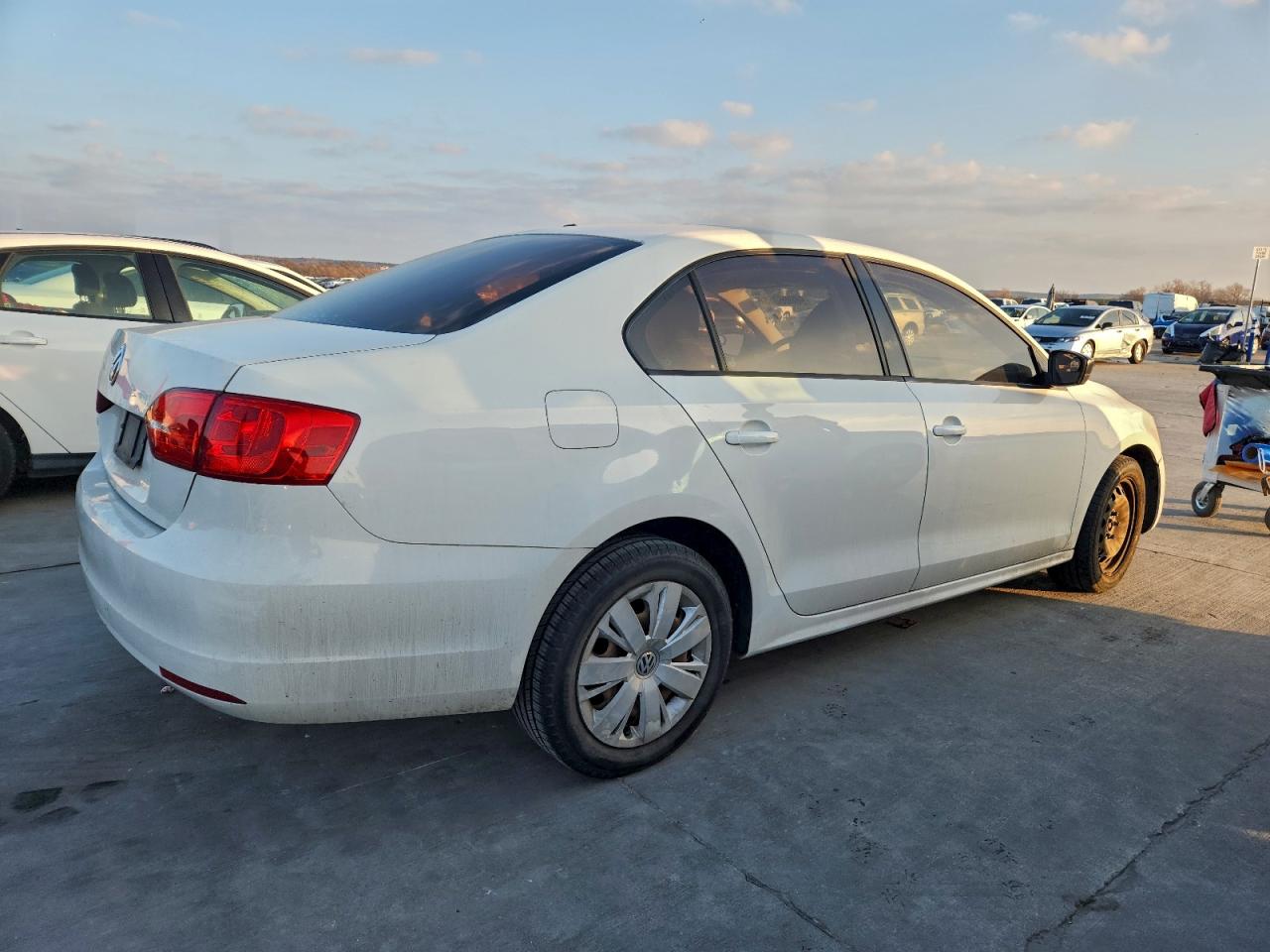 2014 VOLKSWAGEN JETTA BASE photo 5