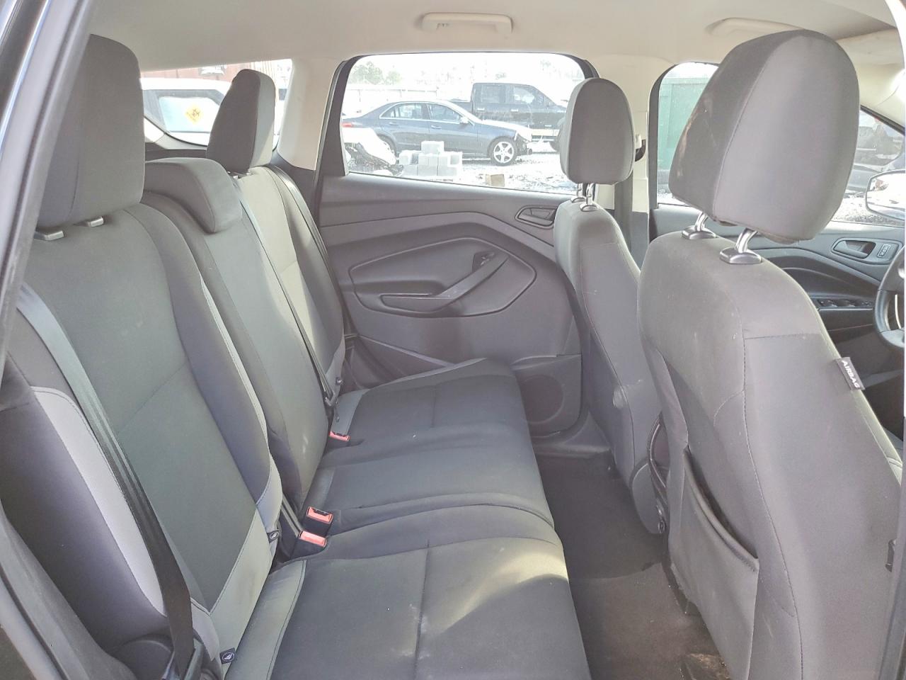 2015 FORD ESCAPE S photo 10