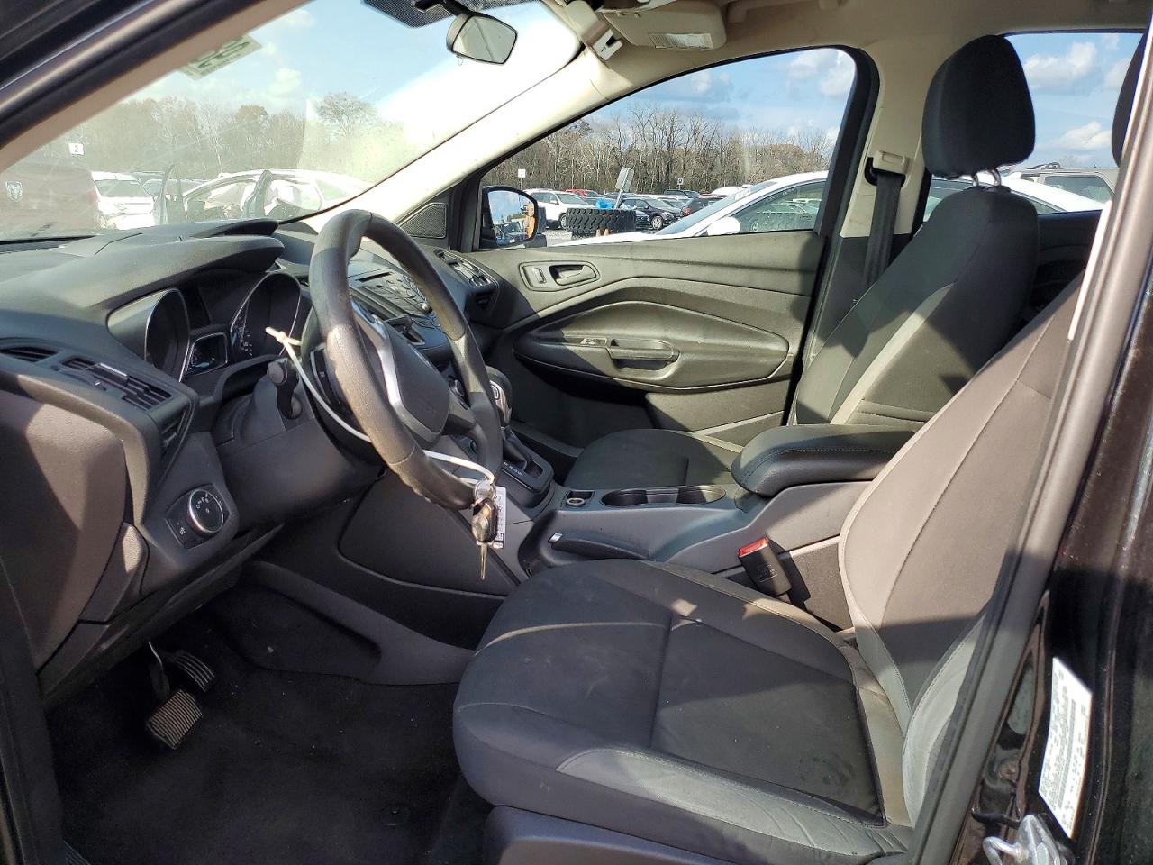 2015 FORD ESCAPE S photo 7