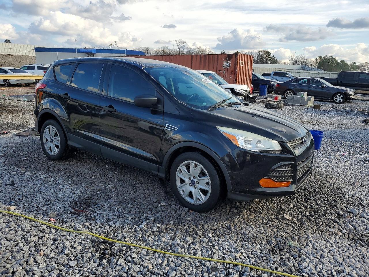 2015 FORD ESCAPE S photo 4