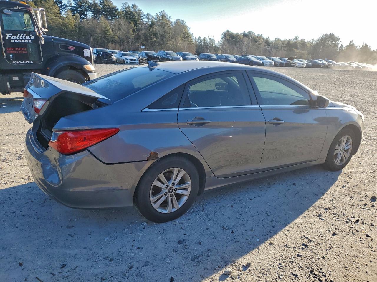 2013 HYUNDAI SONATA GLS photo 3
