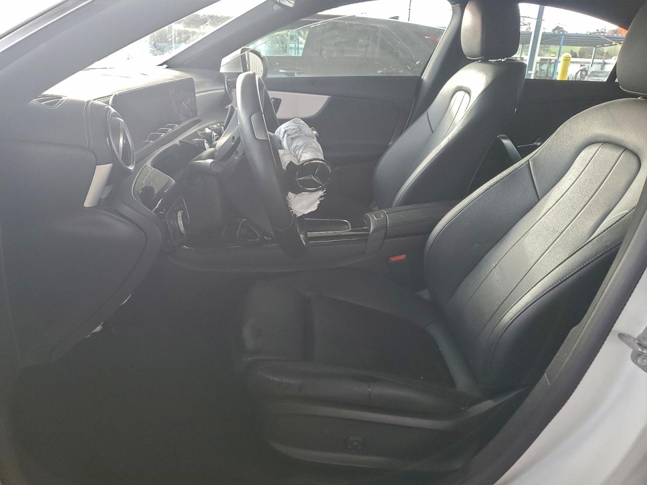 2025 MERCEDES-BENZ CLA 250 photo 13