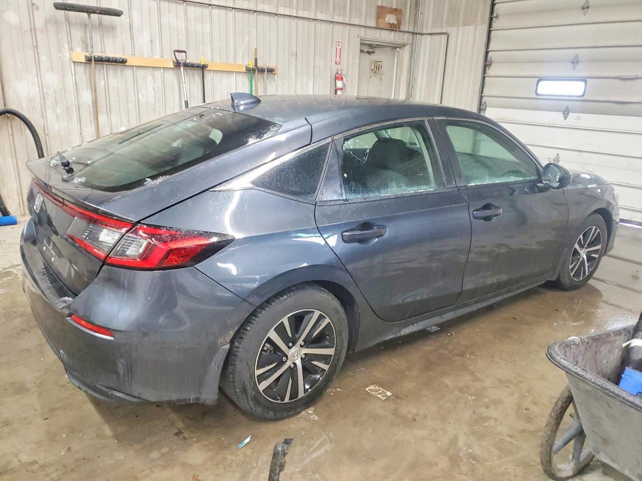 2022 HONDA CIVIC LX photo 3