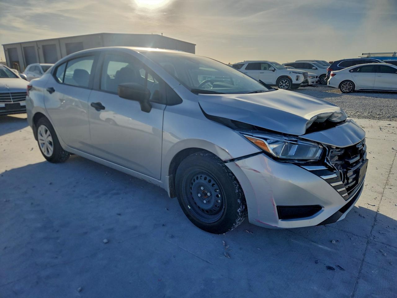 2024 NISSAN VERSA S photo 4