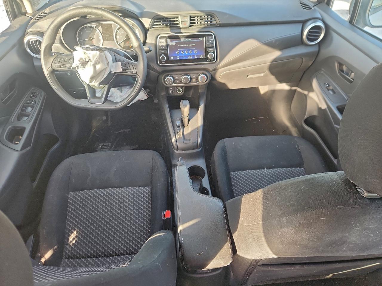 2024 NISSAN VERSA S photo 8