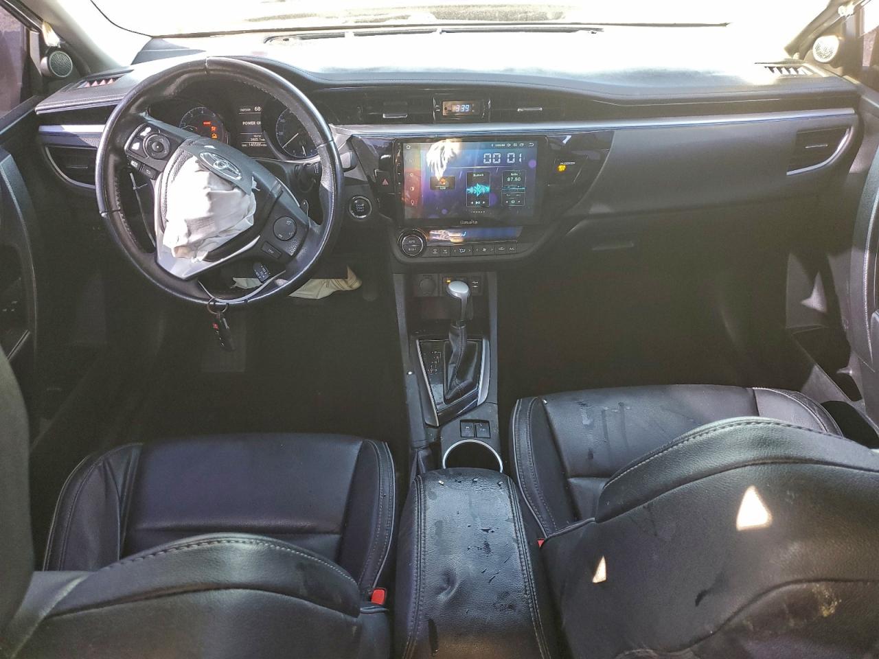2016 TOYOTA COROLLA L photo 8
