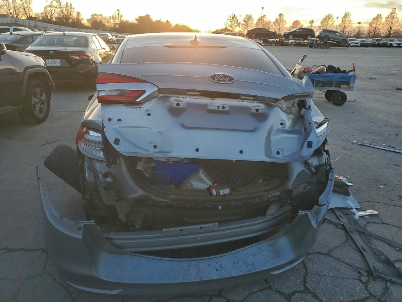 2020 FORD FUSION SEL photo 6
