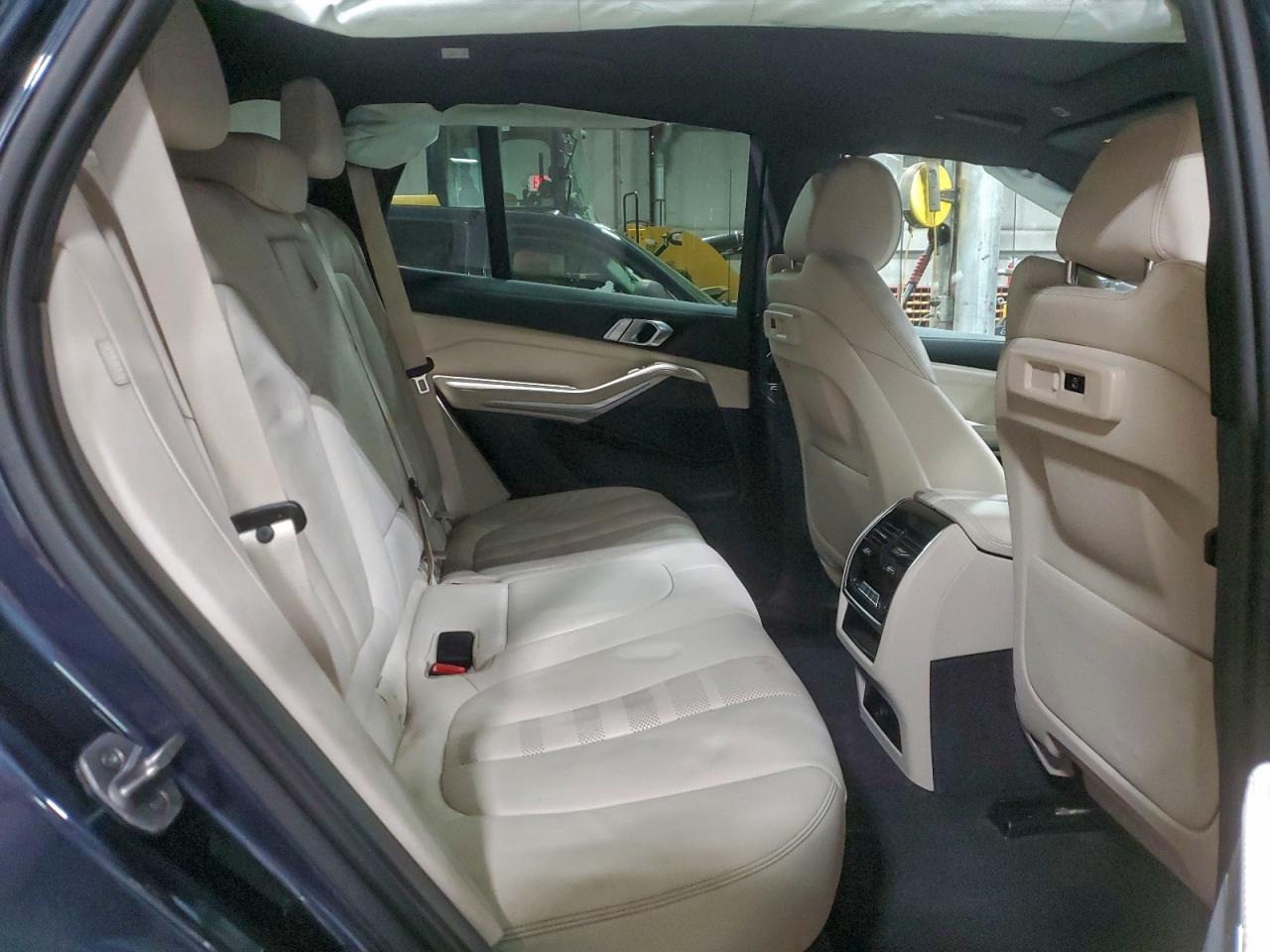 2022 BMW X5 XDRIVE40I photo 11