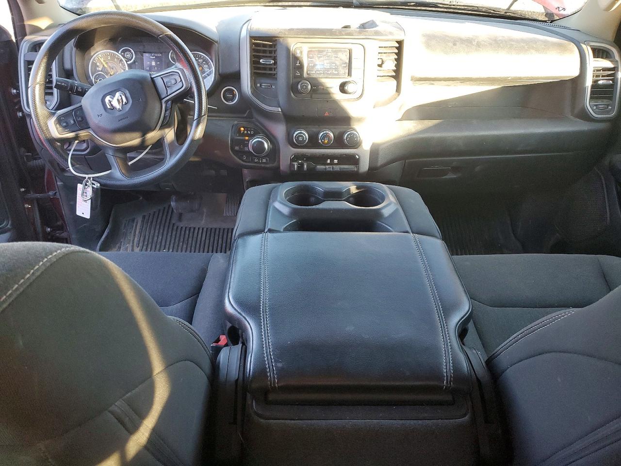 2019 RAM 1500 TRADESMAN photo 8