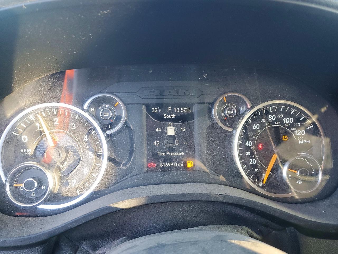 2019 RAM 1500 TRADESMAN photo 9