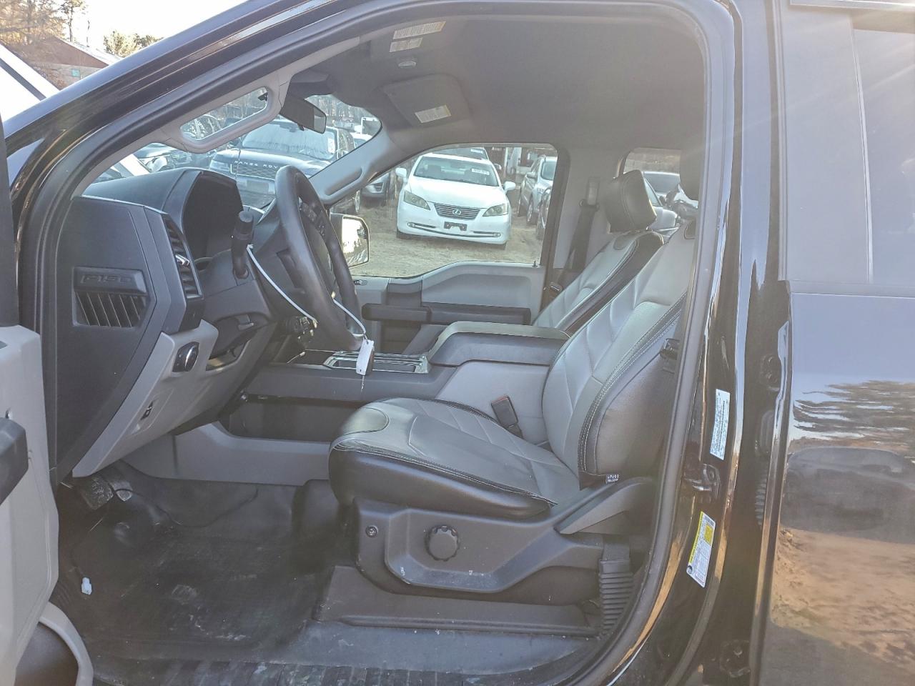 2019 FORD F150 SUPERCREW photo 13
