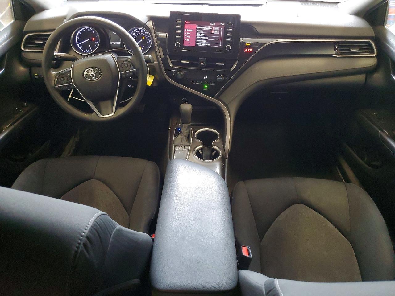 2023 TOYOTA CAMRY LE photo 8