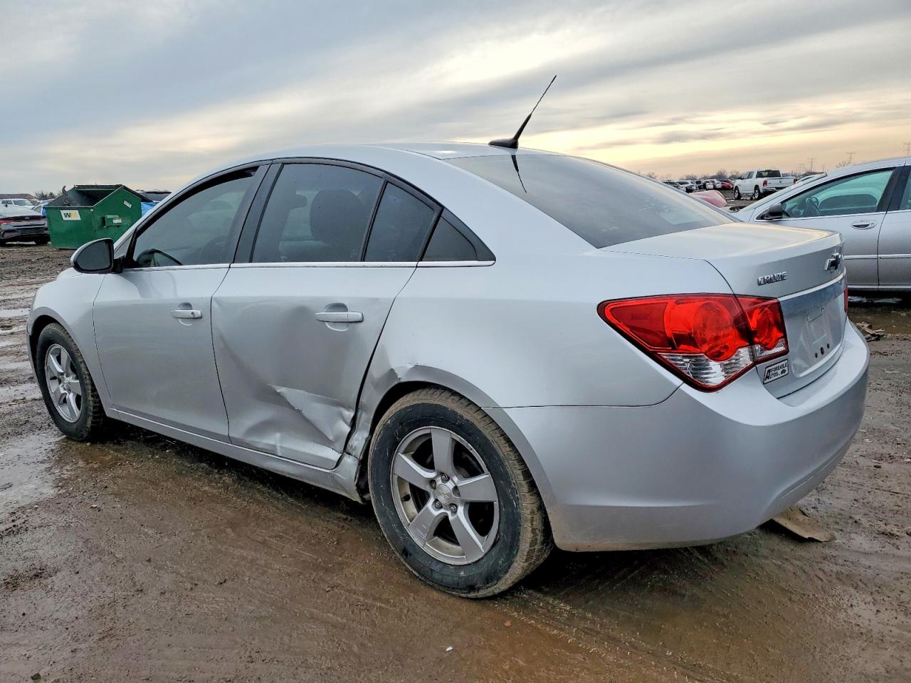 2014 CHEVROLET CRUZE LT photo 2