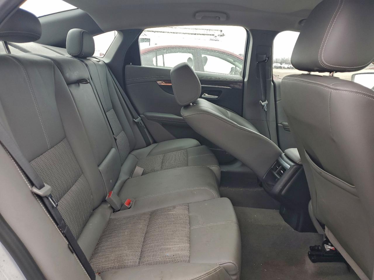 2018 CHEVROLET IMPALA LT photo 19
