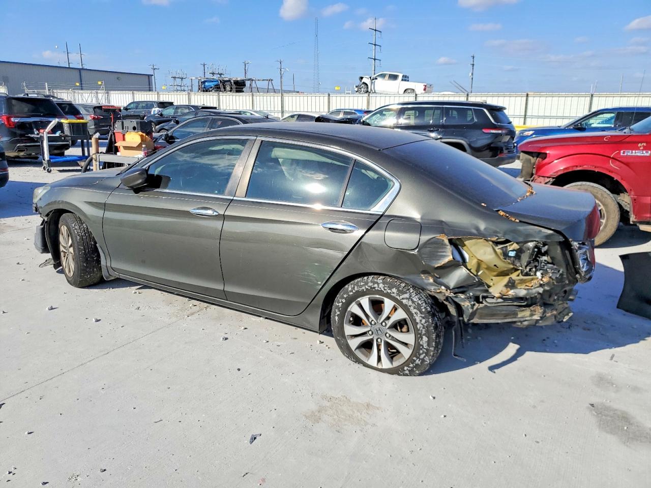 2013 HONDA ACCORD LX photo 2
