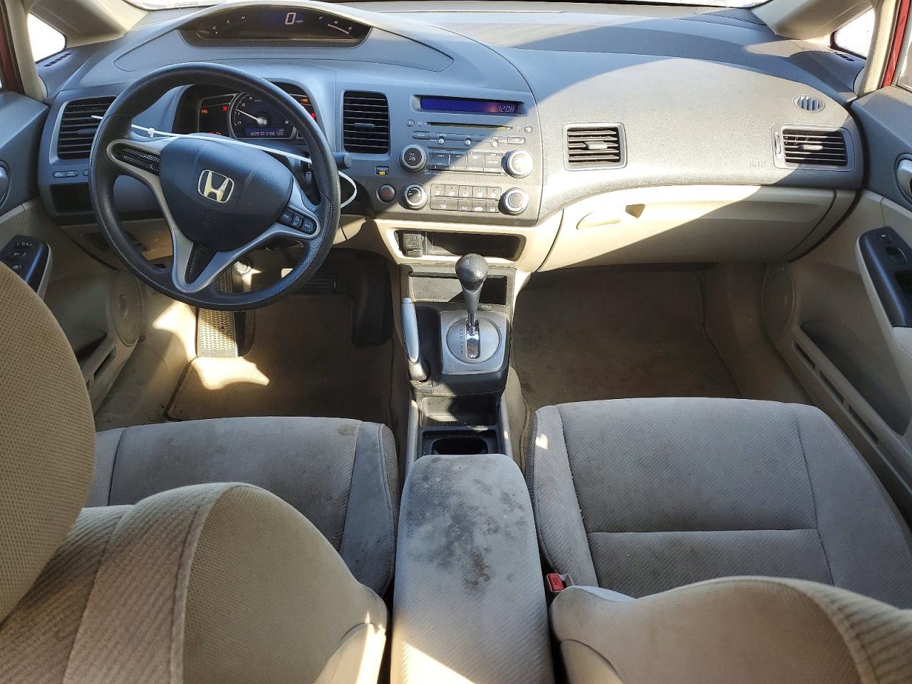 2011 HONDA CIVIC LX photo 8
