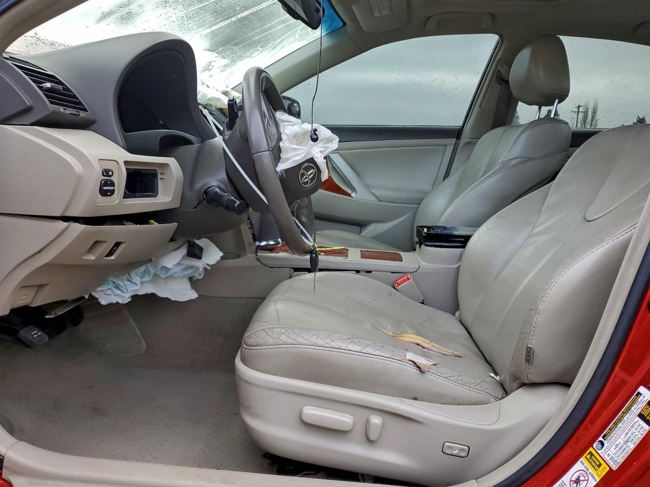 2011 TOYOTA CAMRY BASE photo 7
