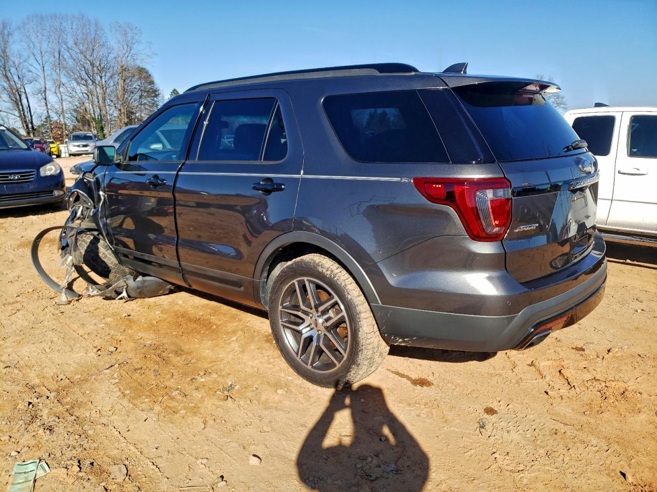 2017 FORD EXPLORER SPORT photo 2