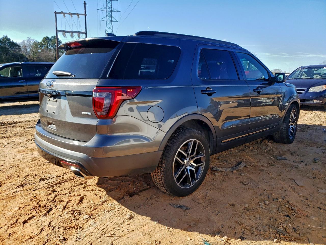 2017 FORD EXPLORER SPORT photo 3