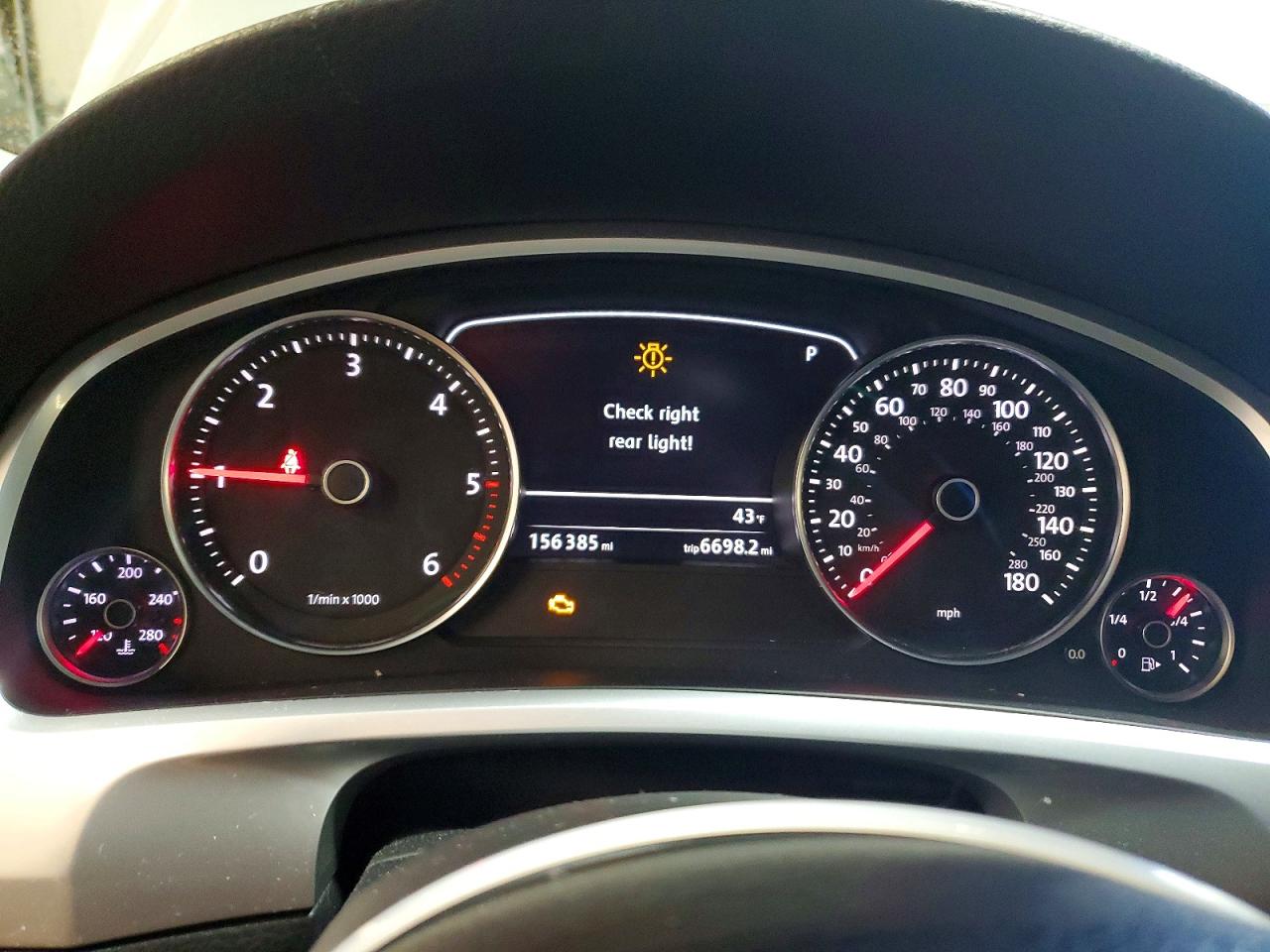 2012 VOLKSWAGEN TOUAREG V6 TDI photo 17