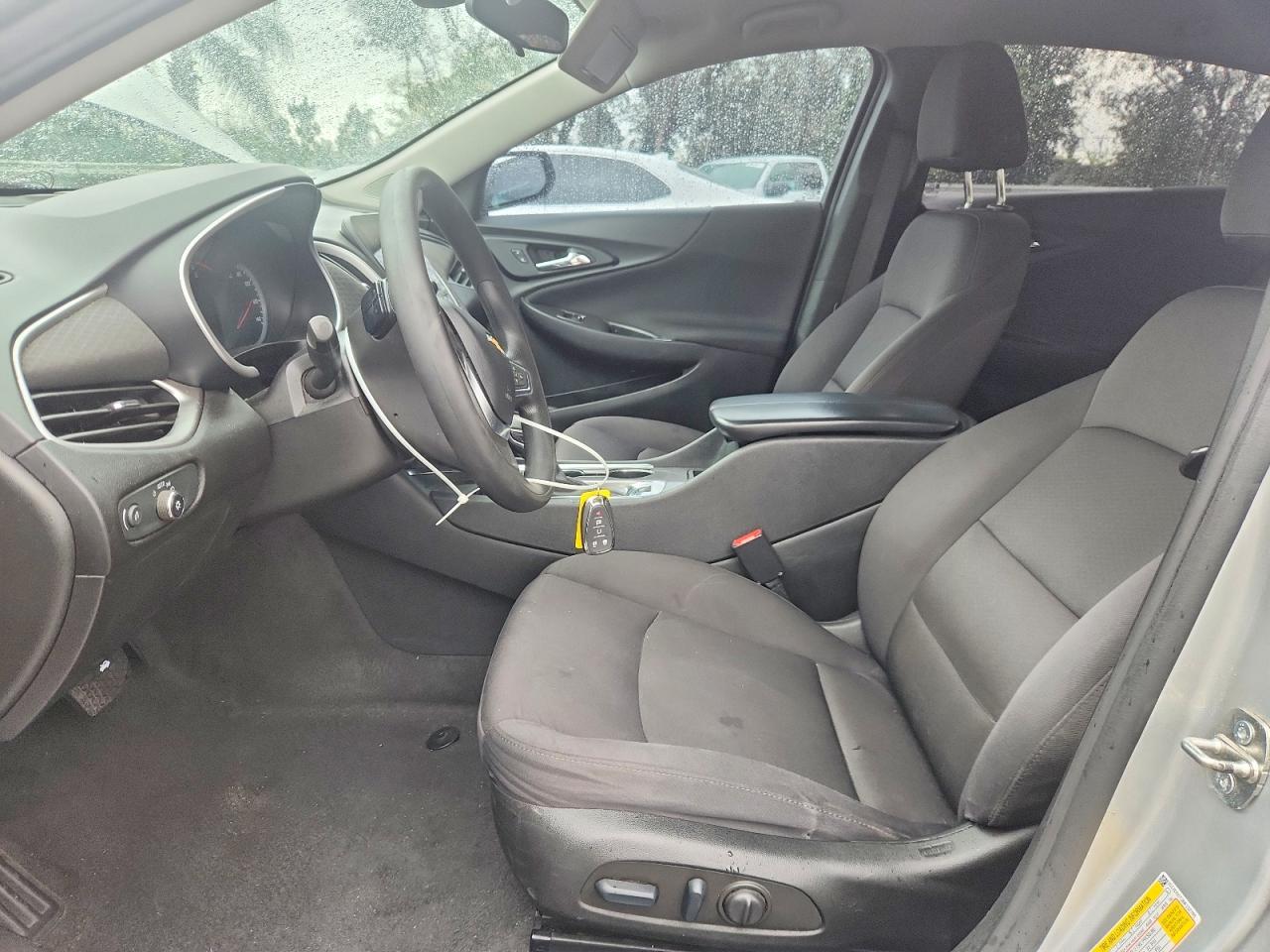 2022 CHEVROLET MALIBU LT photo 7