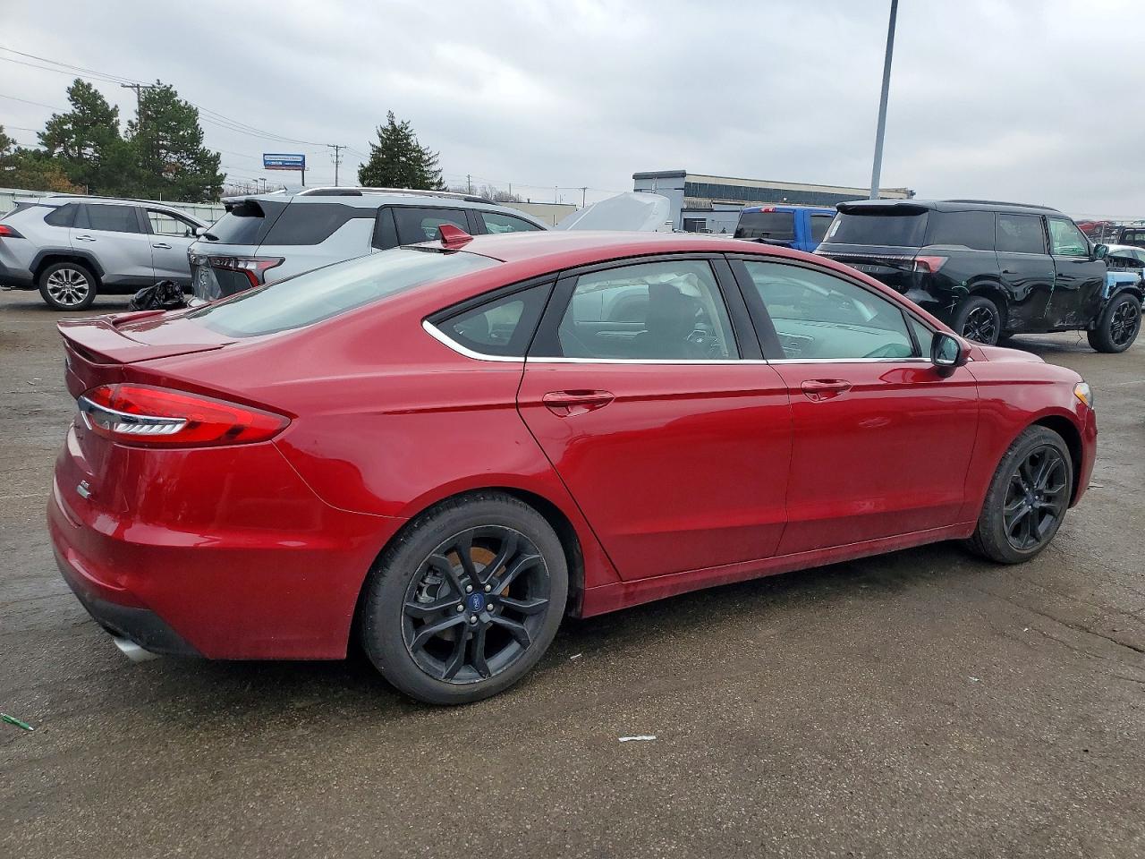 2019 FORD FUSION SE photo 3