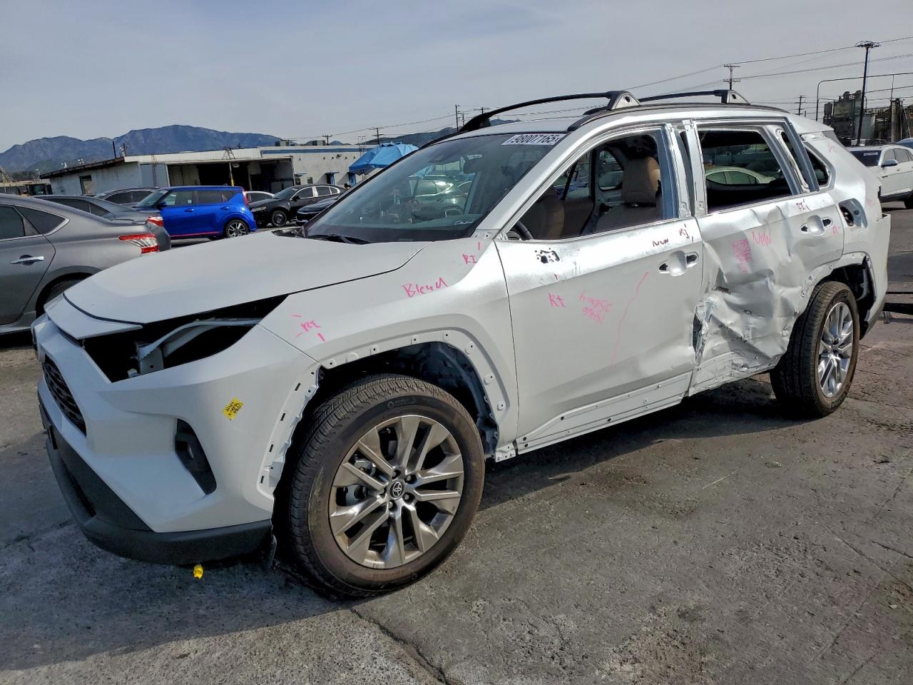 2025 TOYOTA RAV4
