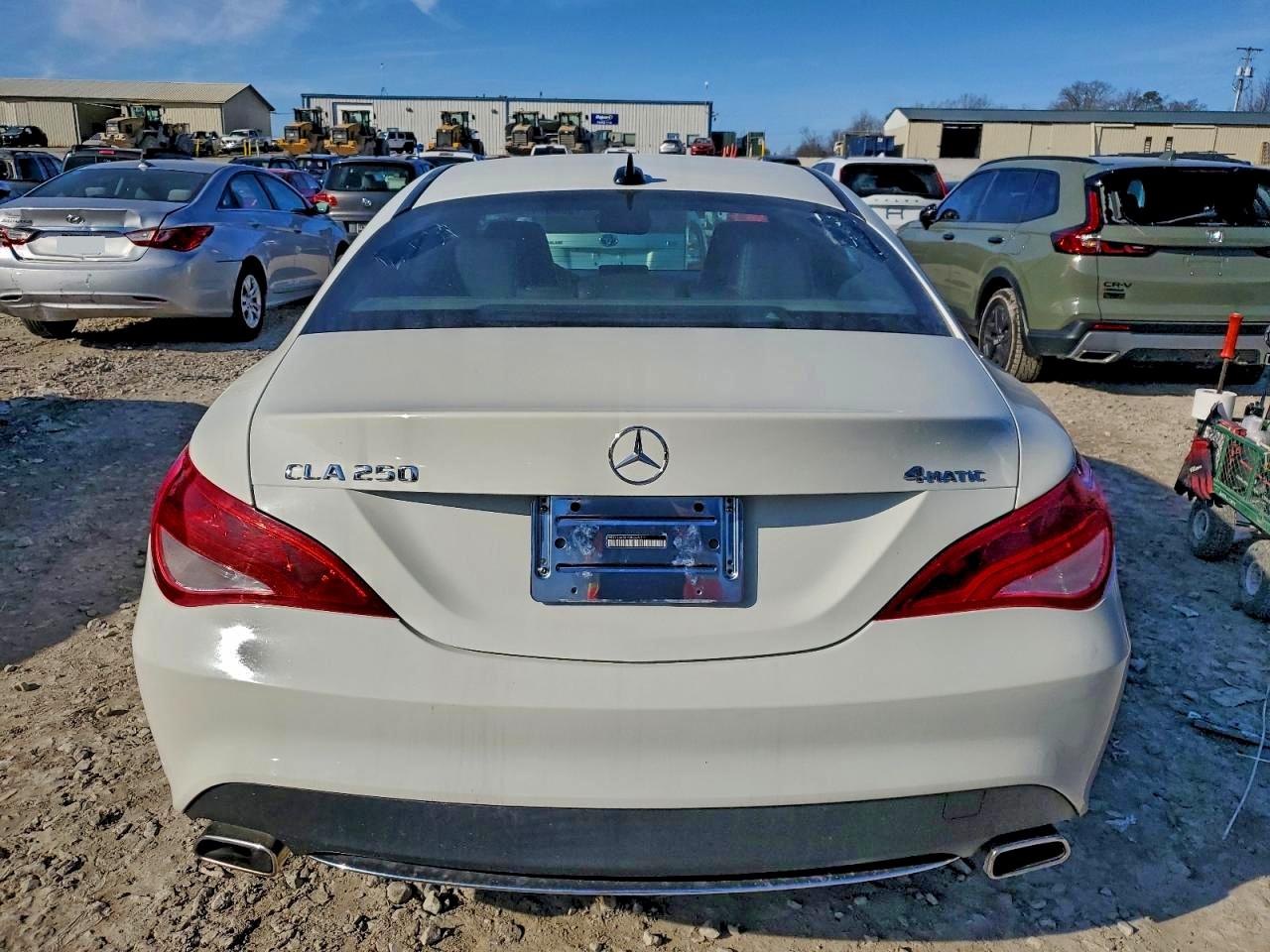 2016 MERCEDES-BENZ CLA 250 4MATIC photo 6