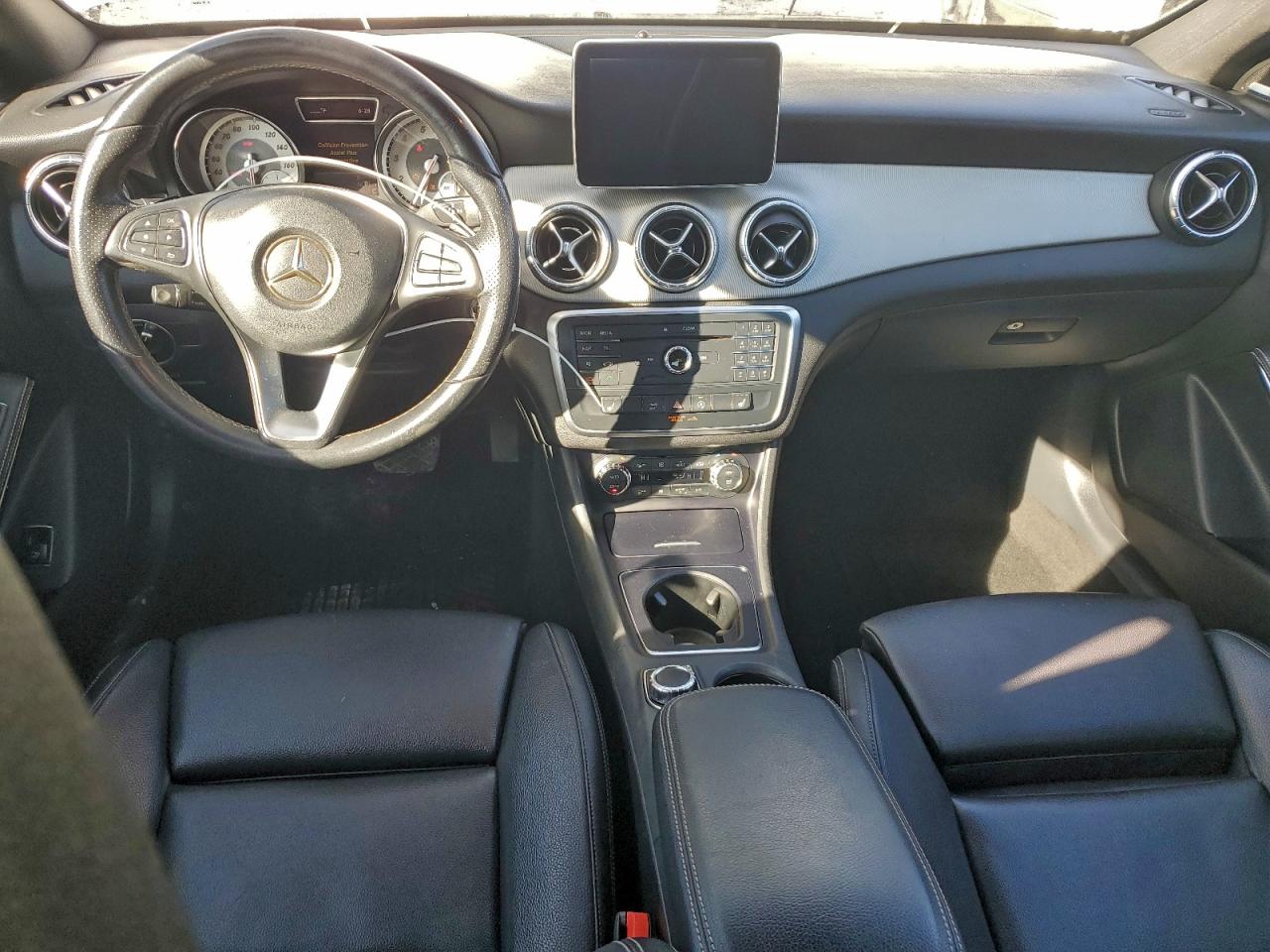 2016 MERCEDES-BENZ CLA 250 4MATIC photo 8