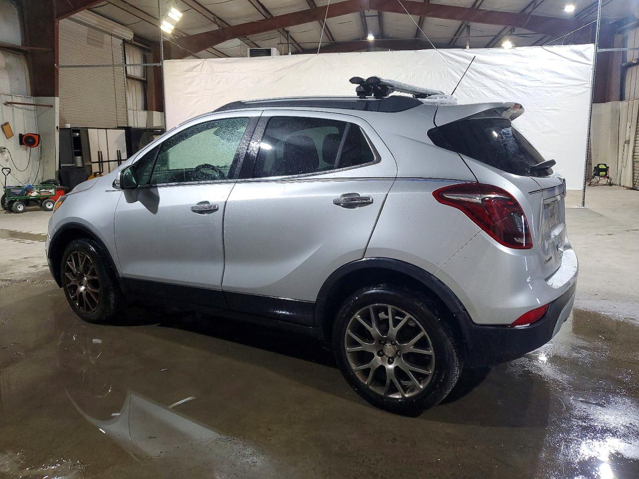 2017 BUICK ENCORE SPORT TOURING photo 2